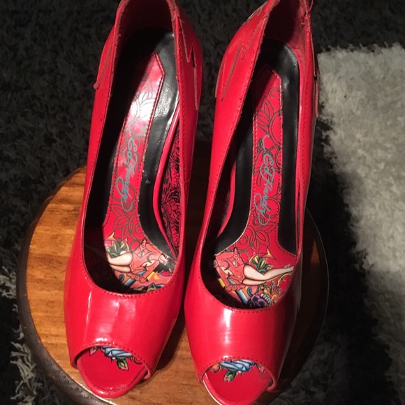Ed Hardy red peep-toe pumps - Picture 4 of 8